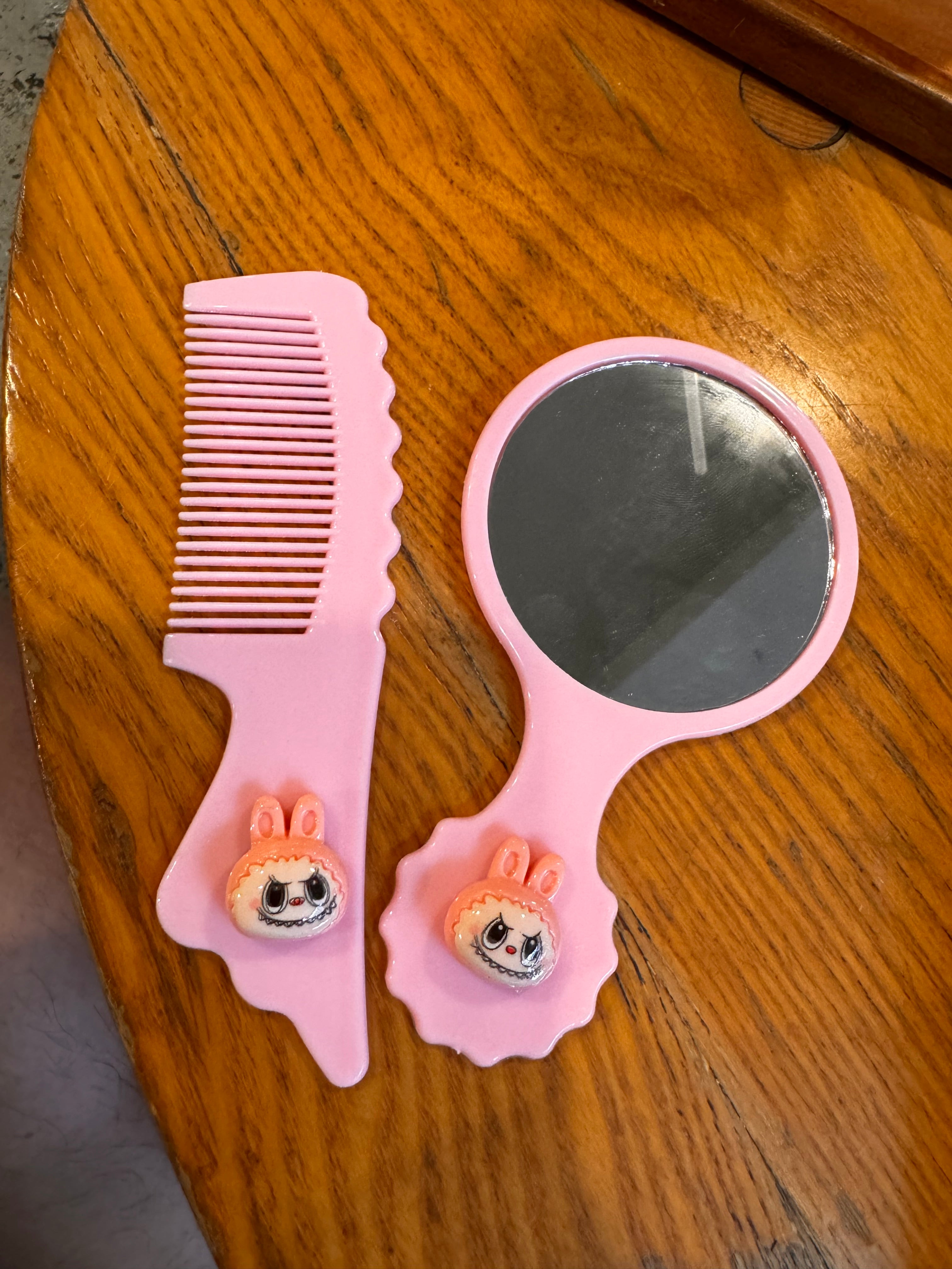 Comb mirror set