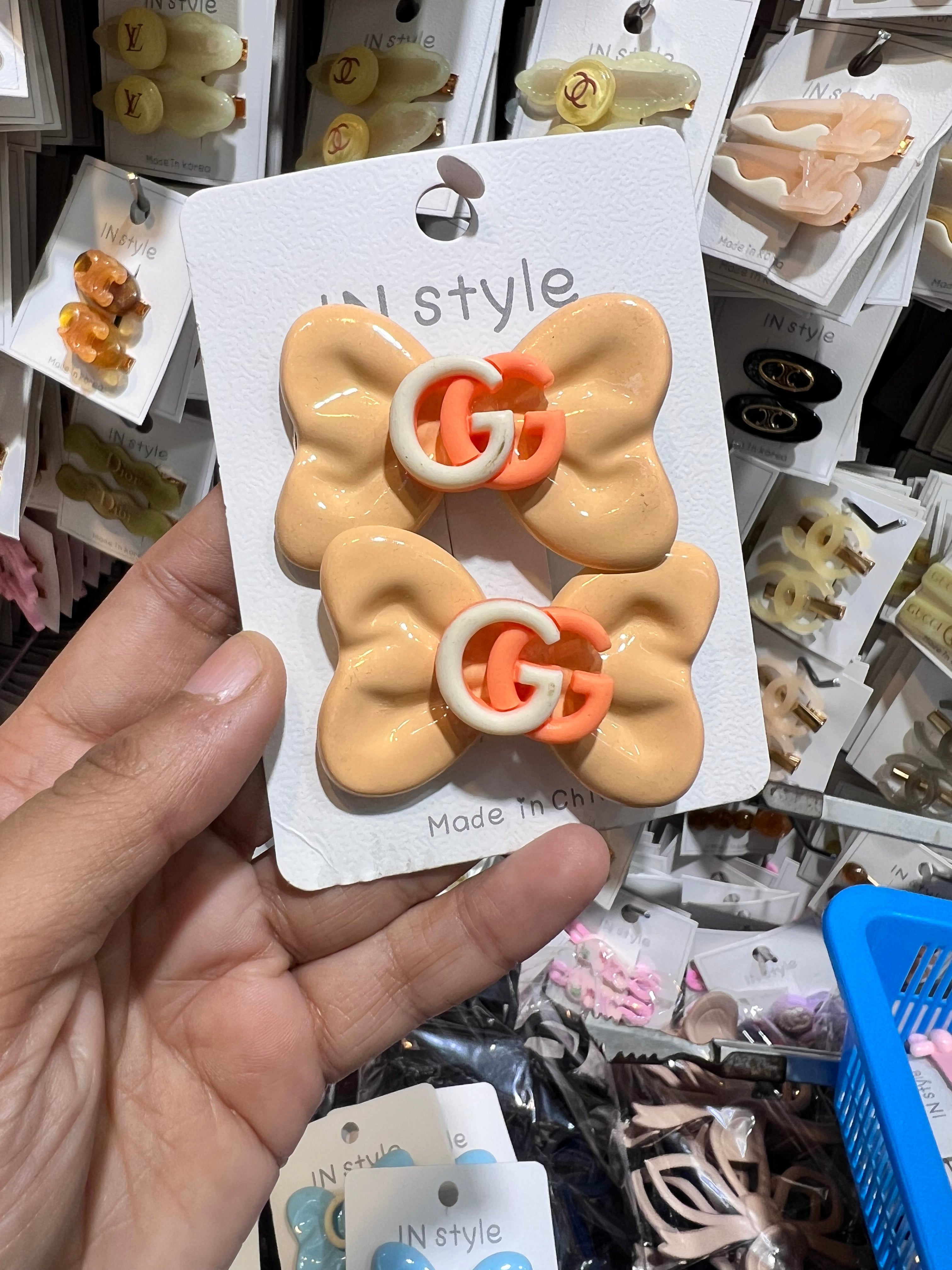 G Butterfly pin