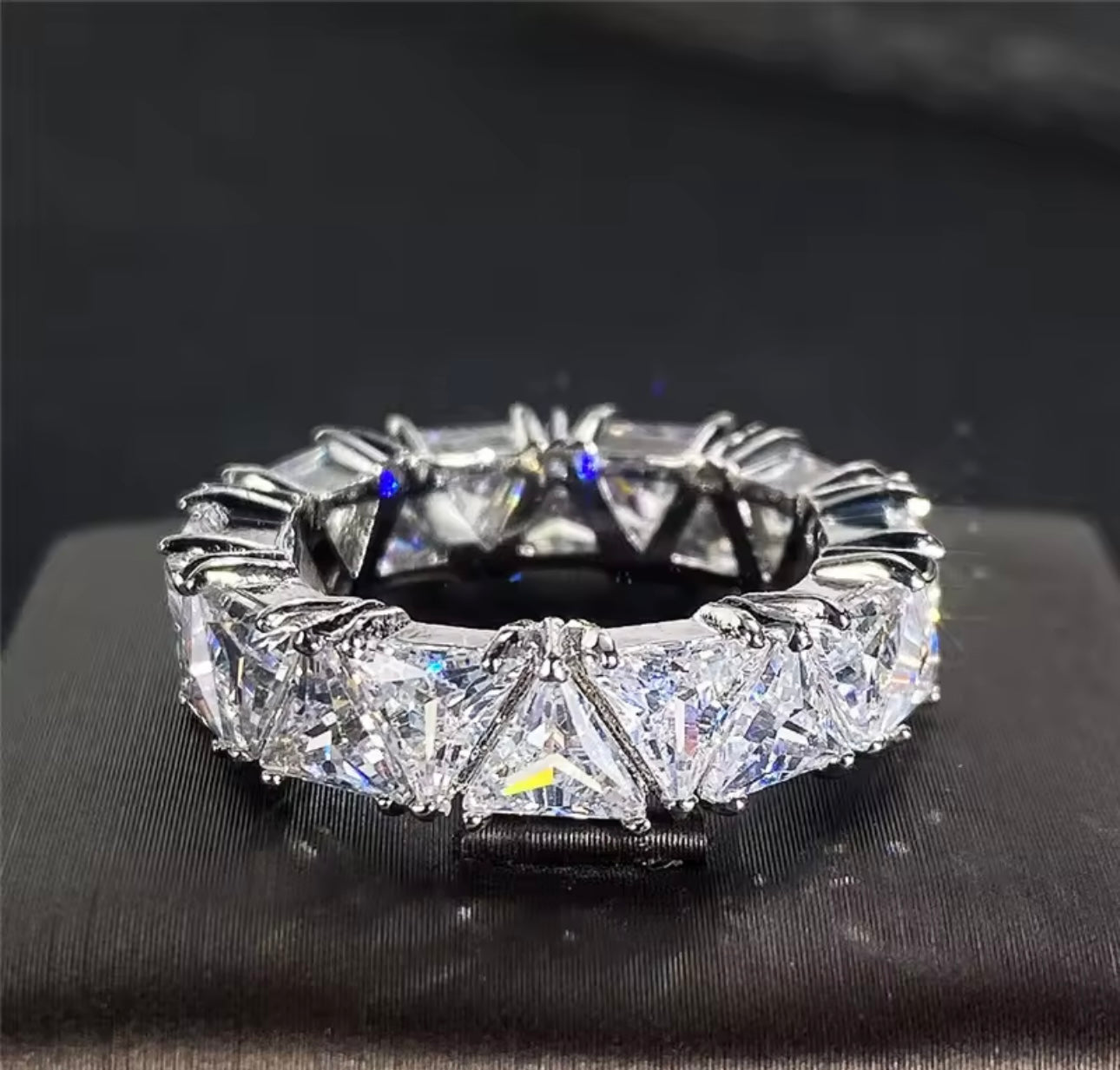 Diamond Cut Artificial Ring R1