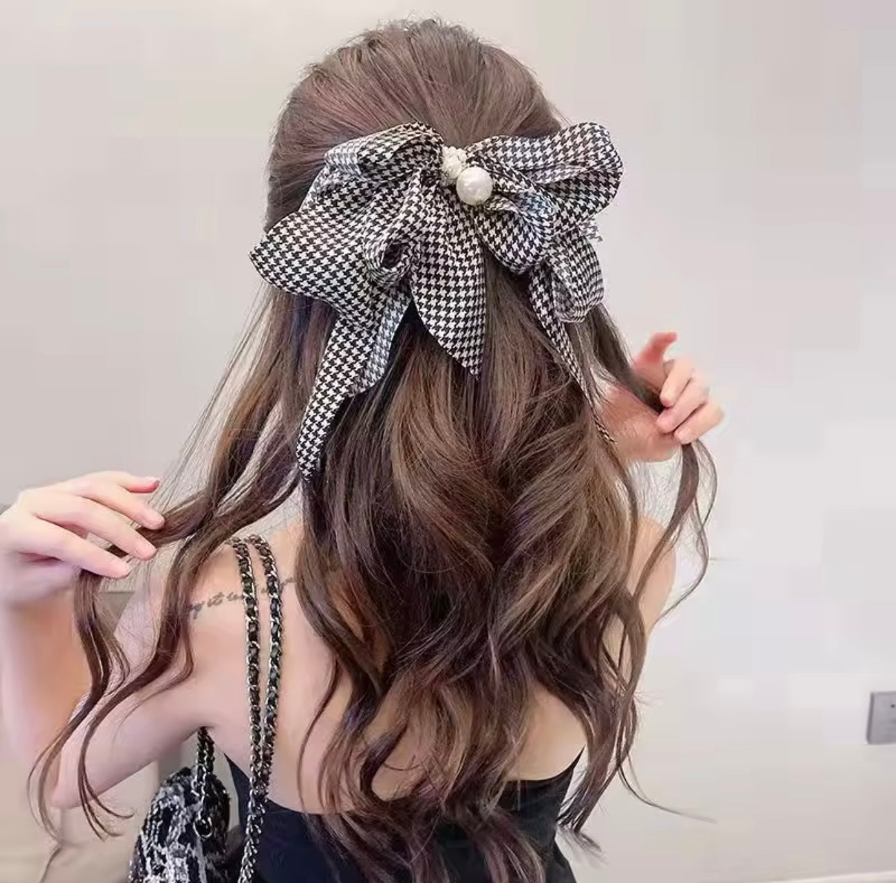 Knot me cute bow