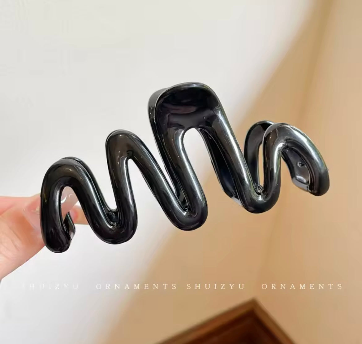 Wave Hair Clip