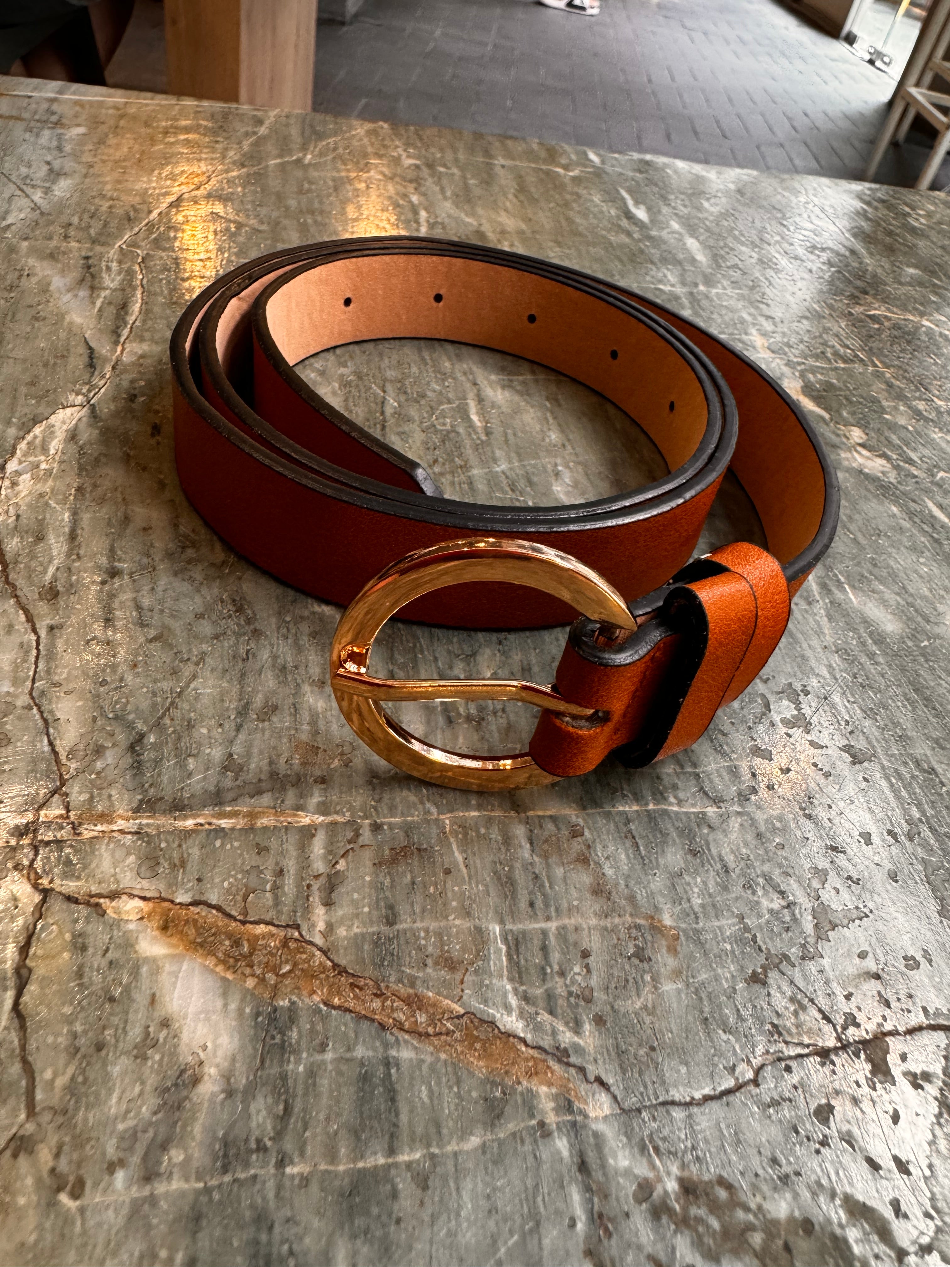 Leather look belt