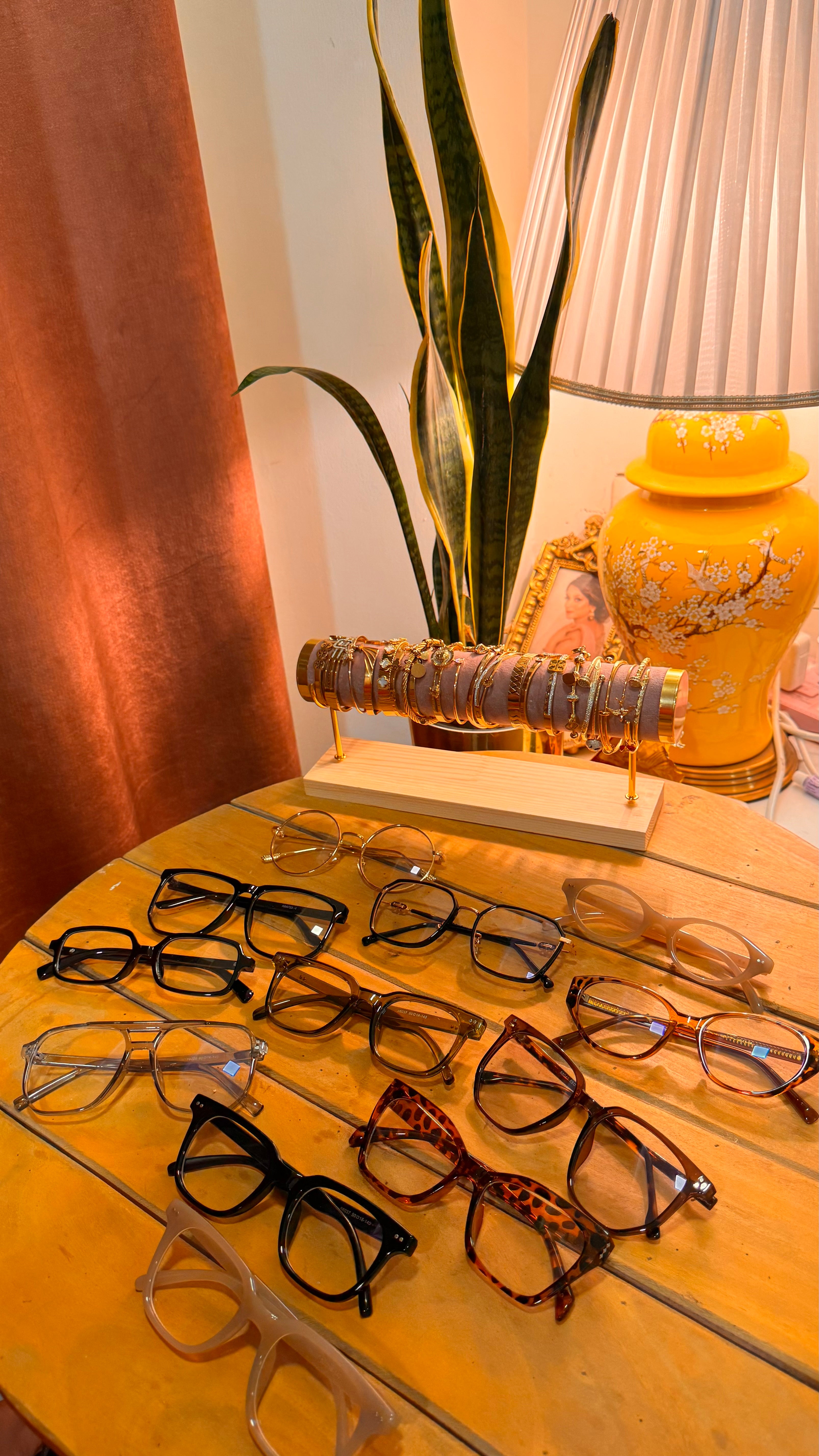 Fashionable Glasses