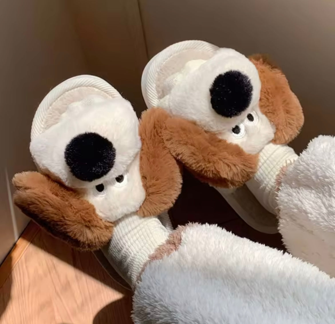 Dog plush Slippons