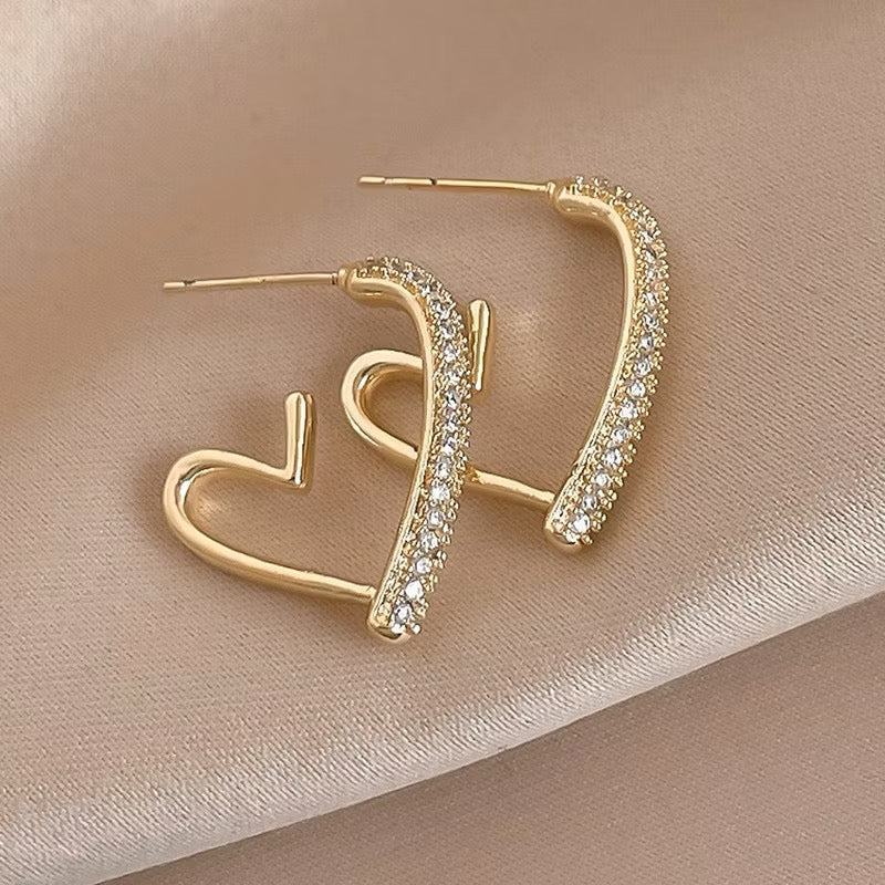 Heart click earings