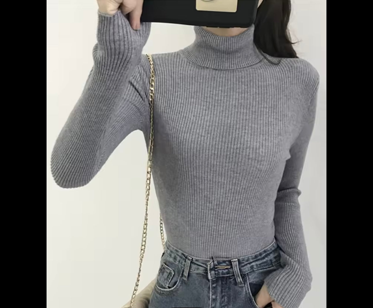 Plain knitted high neck