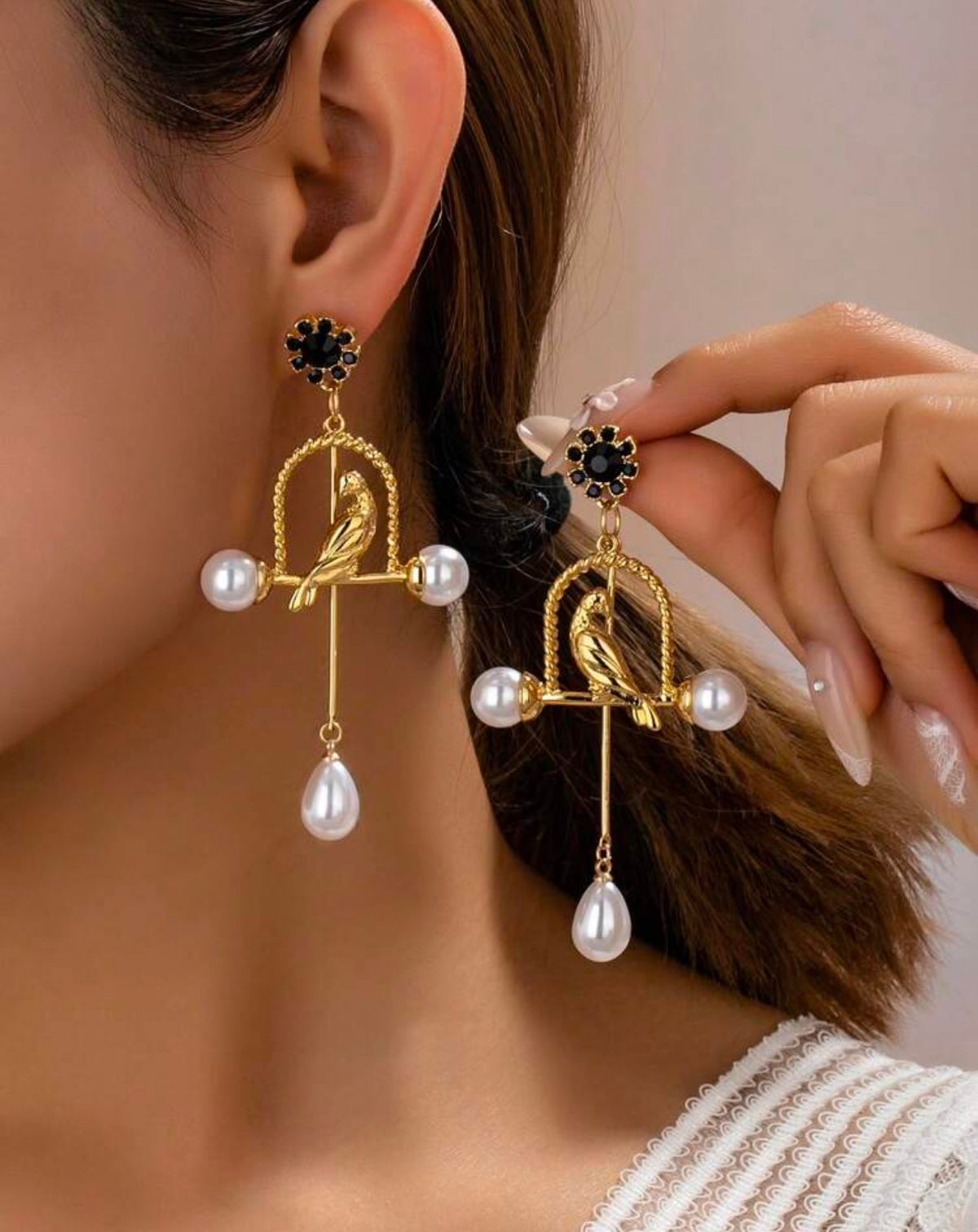 Bird earing