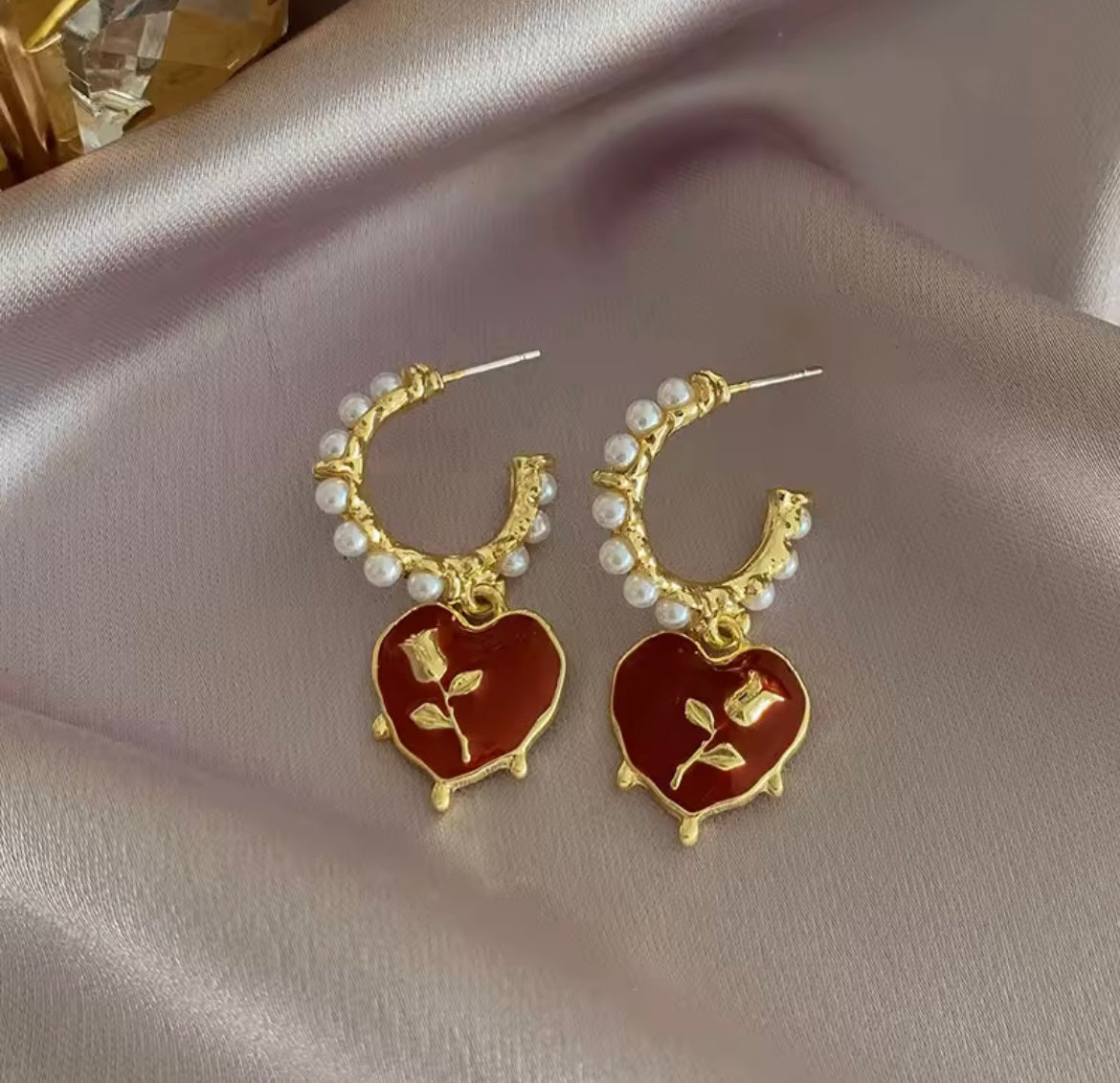 J25 Earings