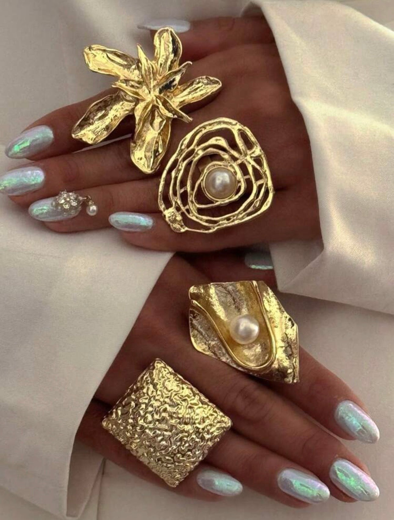 Set of 4 rings