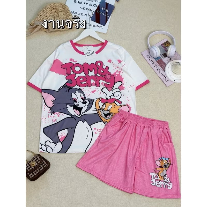 Tom and Jerry shorts and tshirt