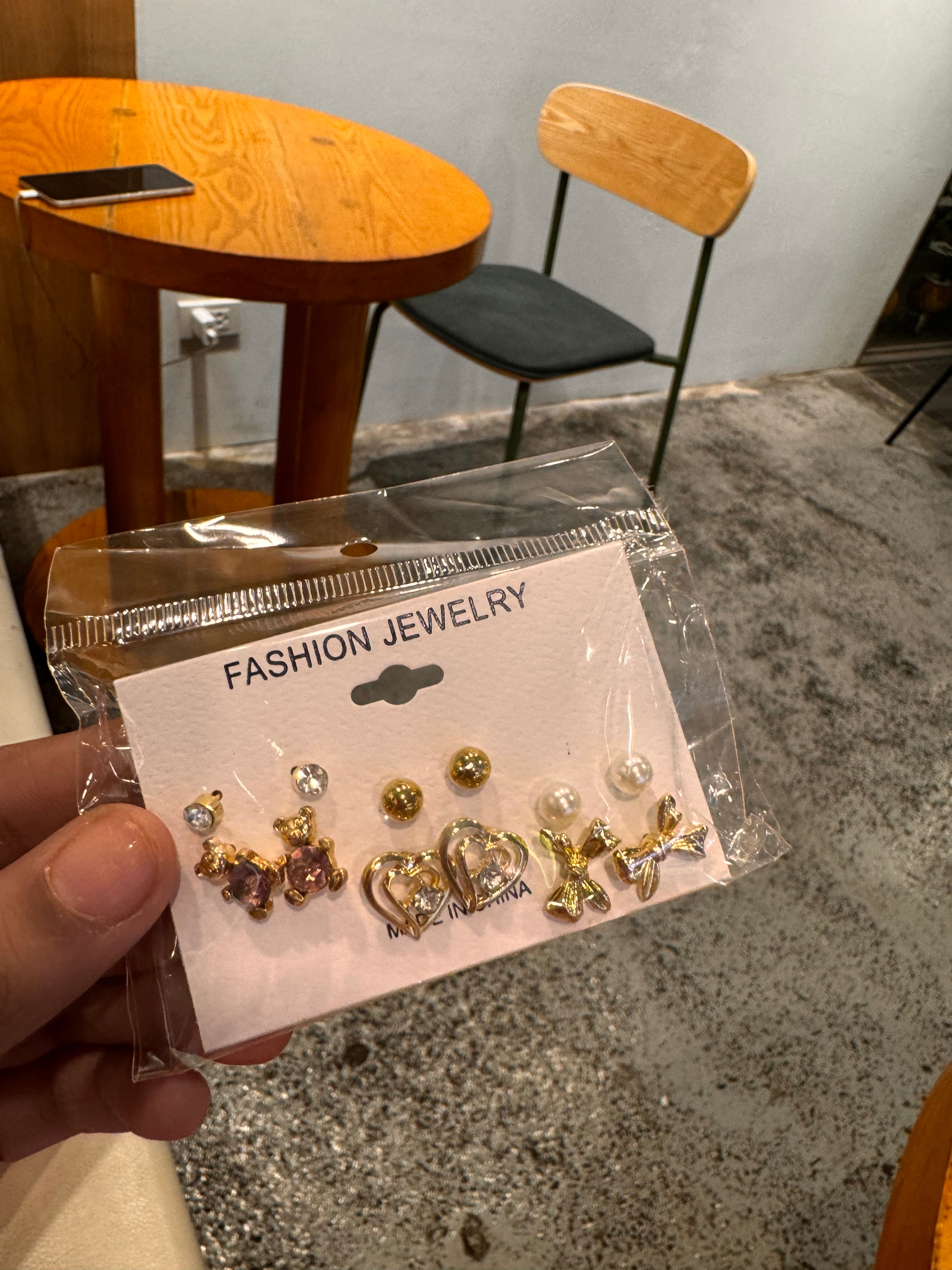 Earings set nbg