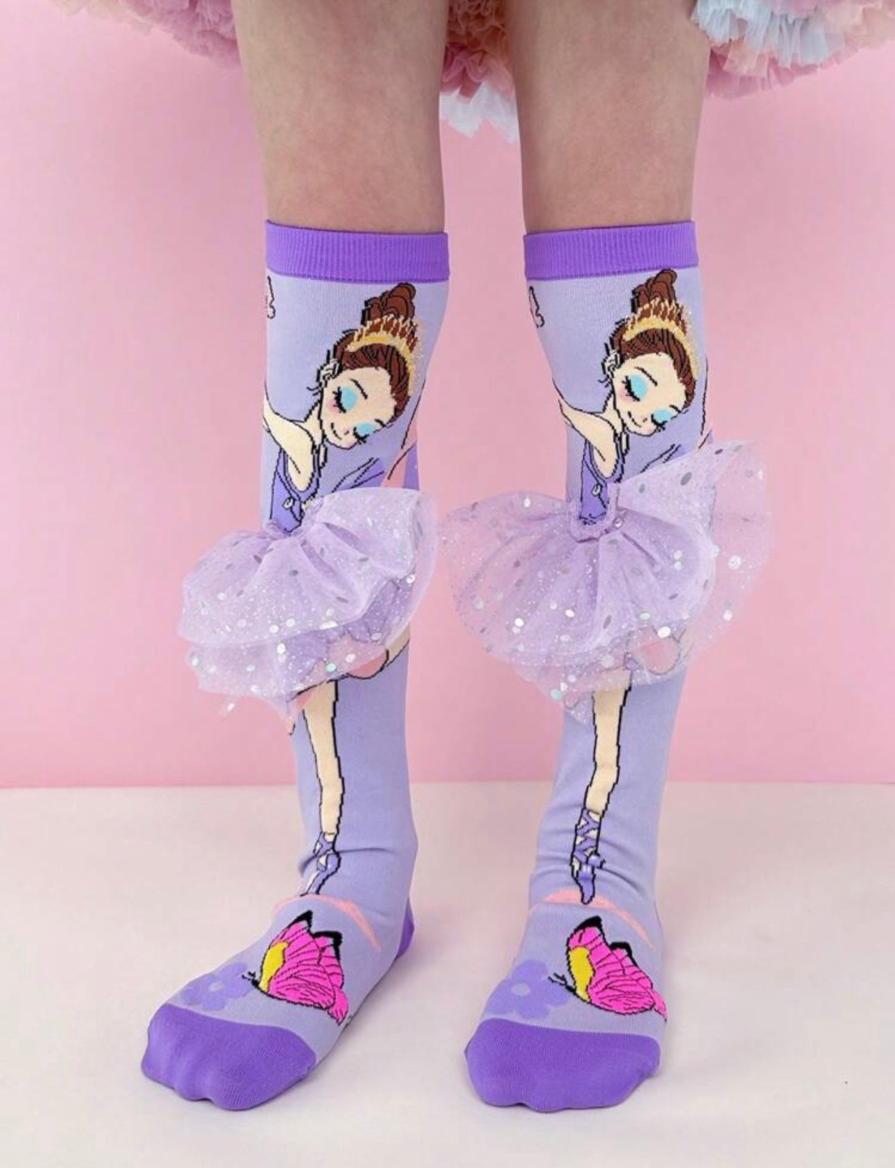 A Pair Of Cute Ballet Dancing Girl Over-The-Knee And Knee-High Socks