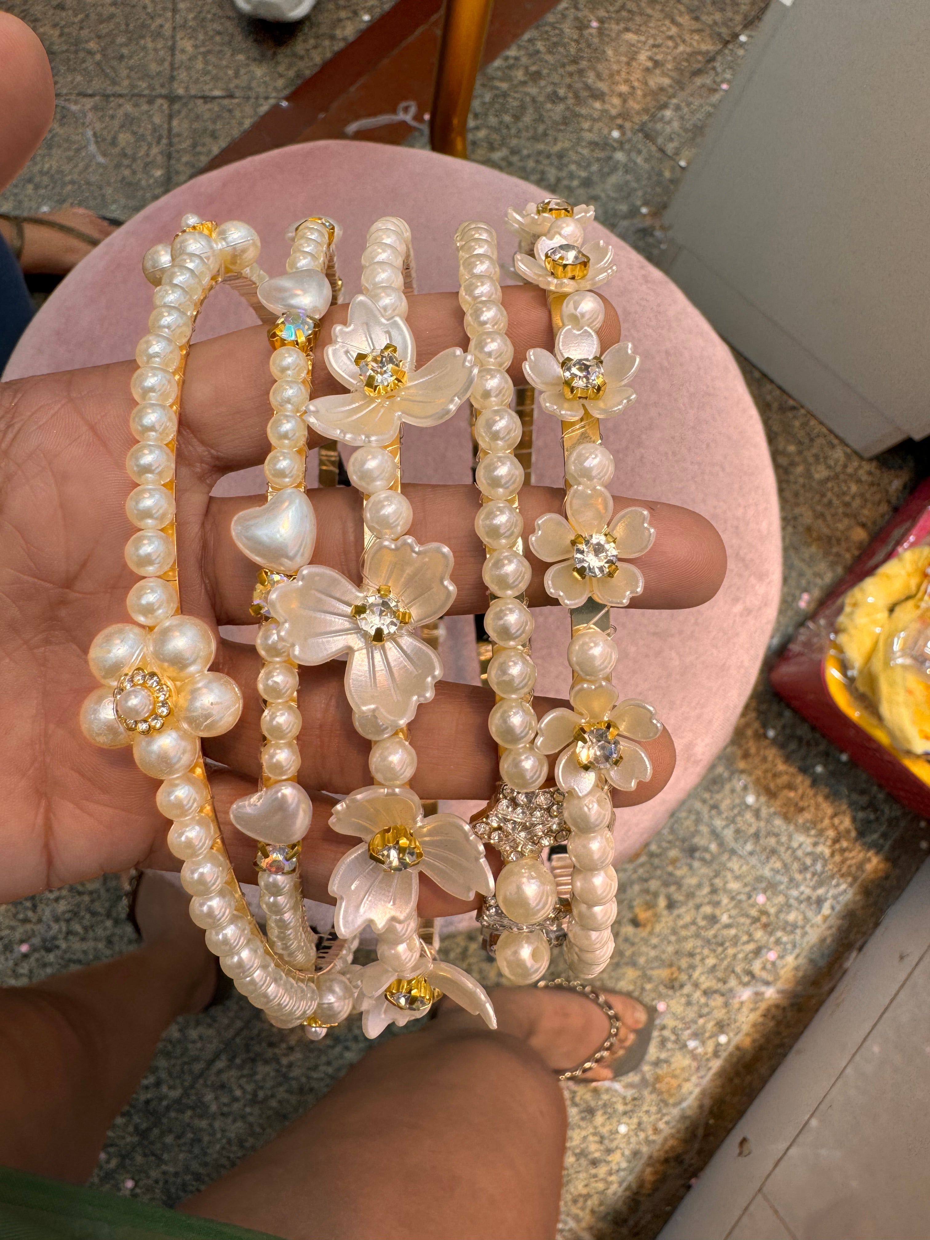 Pearl hairbands 65