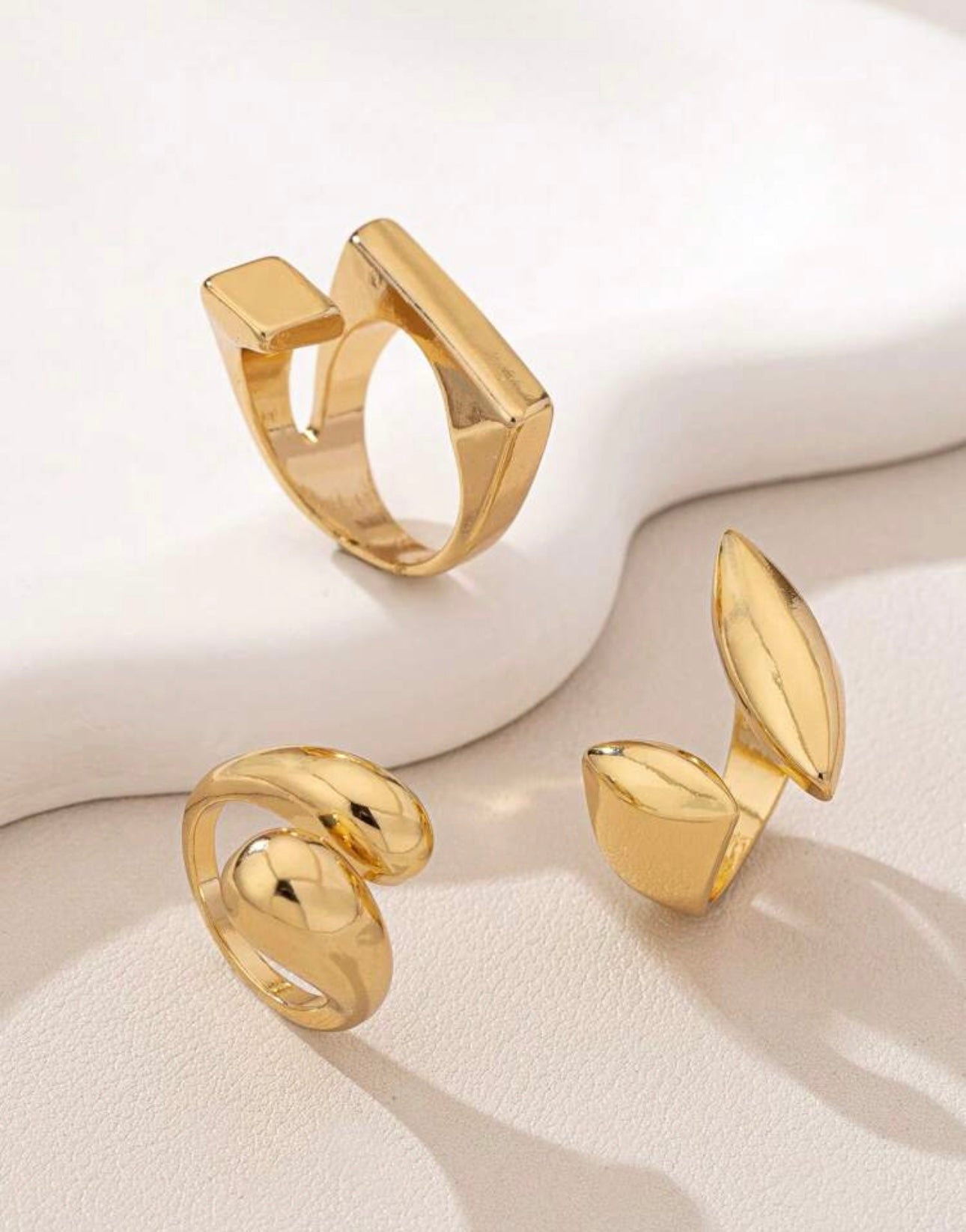 3 pc geometric rings