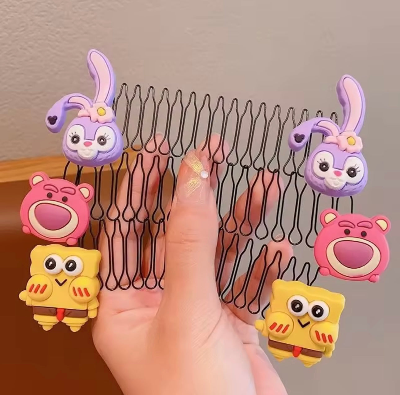 Loop Hair Comb Pin