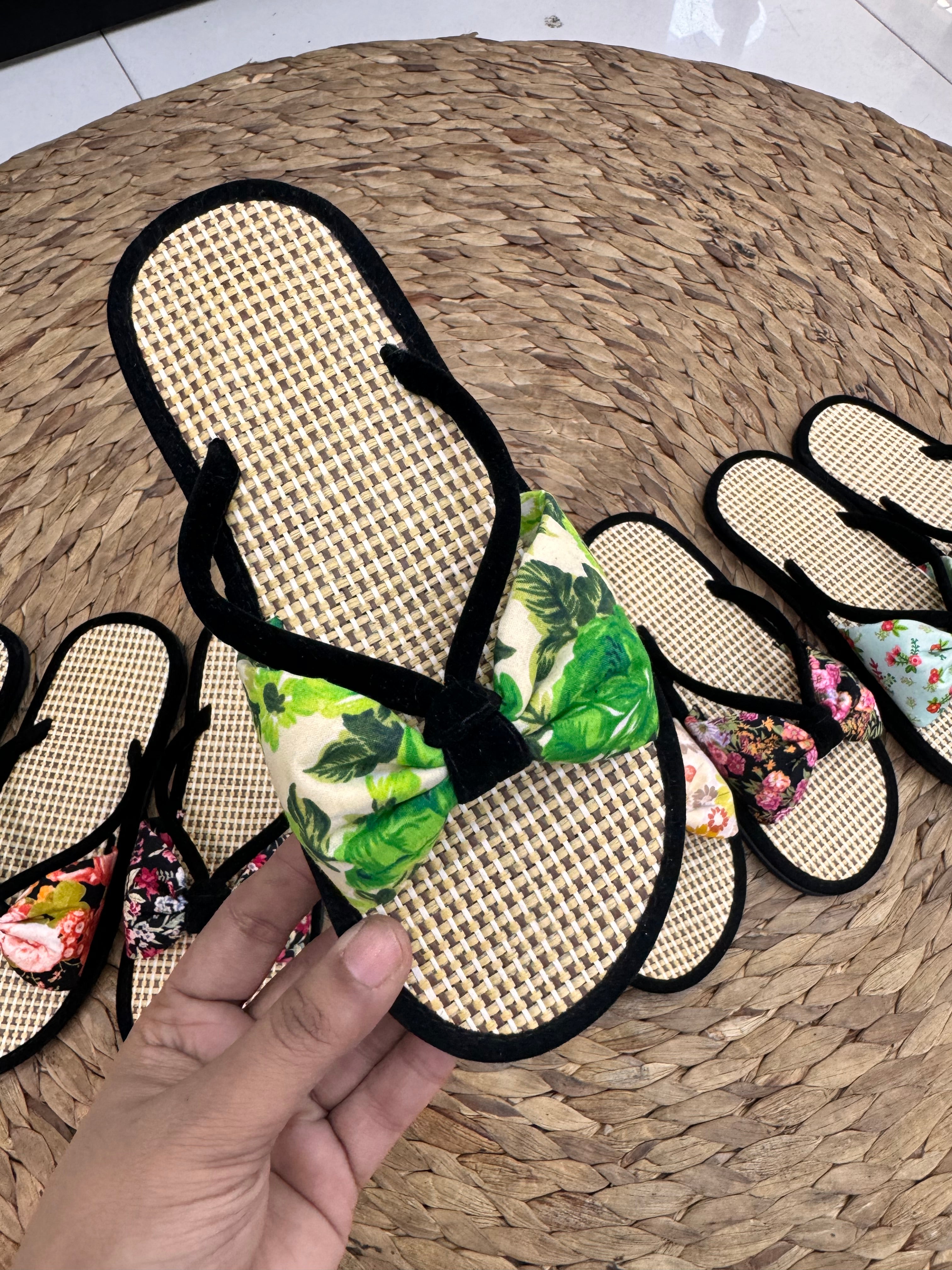 Floral beach flips