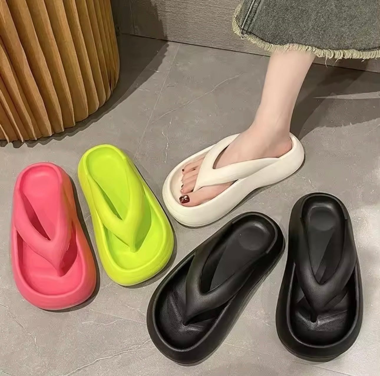 Pinny pop slippers